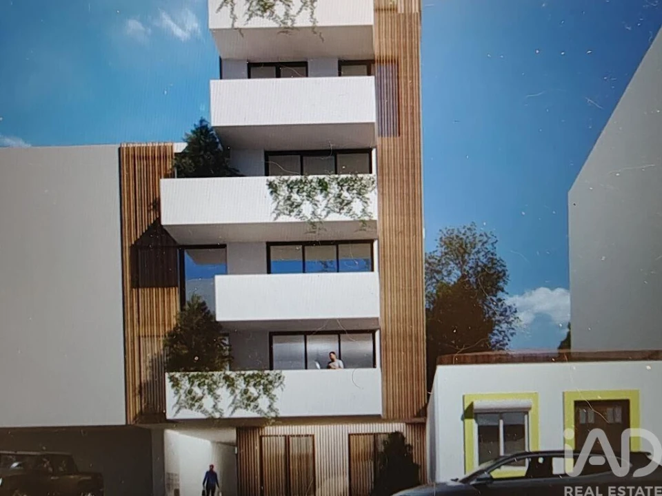Apartamento T2 para Venda em Mafamude e Vilar do Paraíso Foto 1