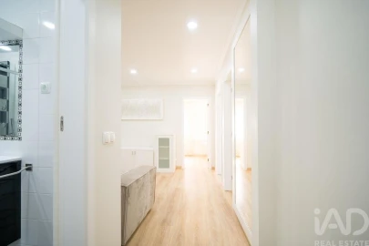 Apartamento T2 para Venda em Atouguia da Baleia
