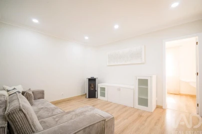 Apartamento T2 para Venda em Atouguia da Baleia