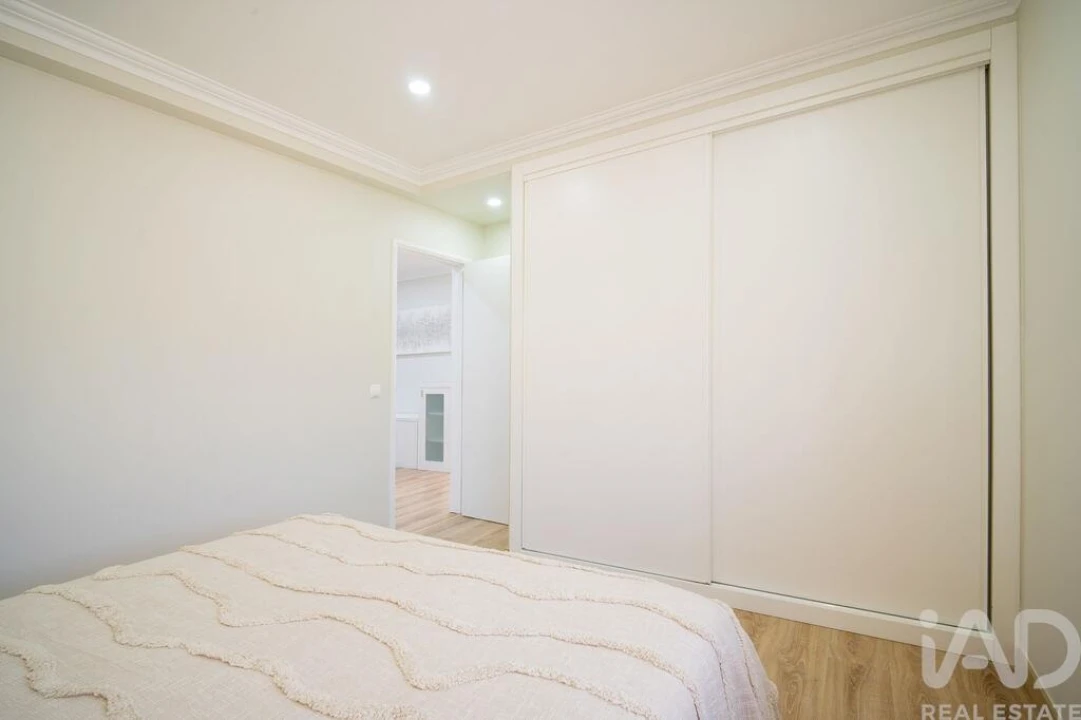 Apartamento T2 para Venda em Atouguia da Baleia Foto 14