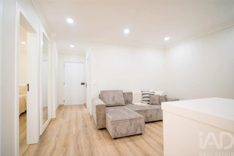 Apartamento T2 para Venda em Atouguia da Baleia Foto 5