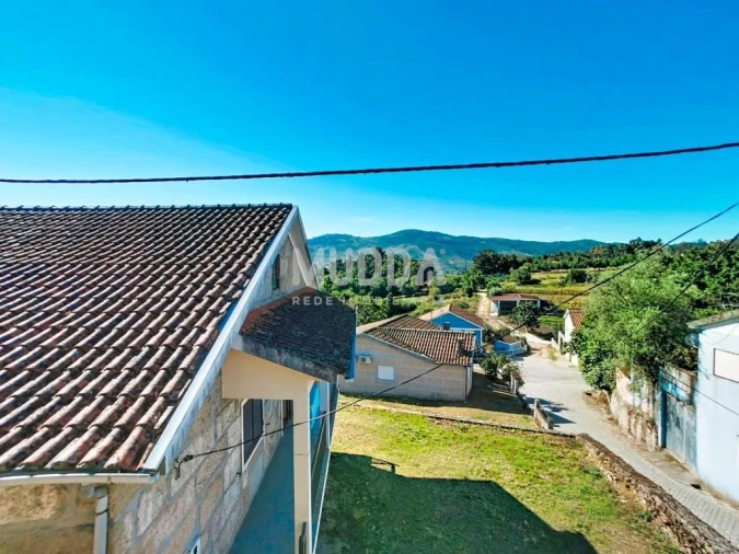 Moradia T3 para Venda em Ervededo Foto 13