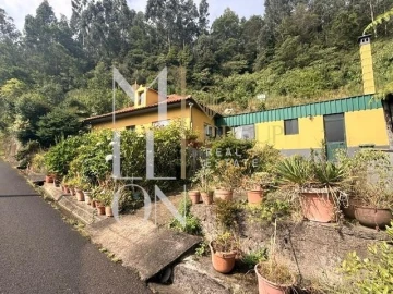 Moradia T2 para Venda em Santo Antonio da Serra