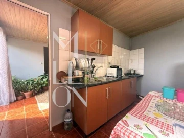 Moradia T2 para Venda em Santo Antonio da Serra