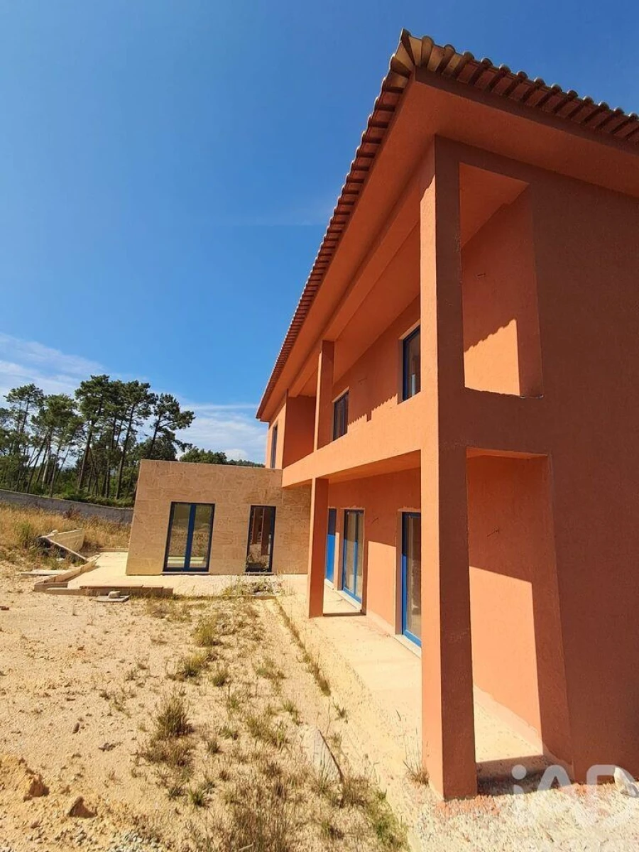 Moradia T4 para Venda em Riba de Ancora Foto 5