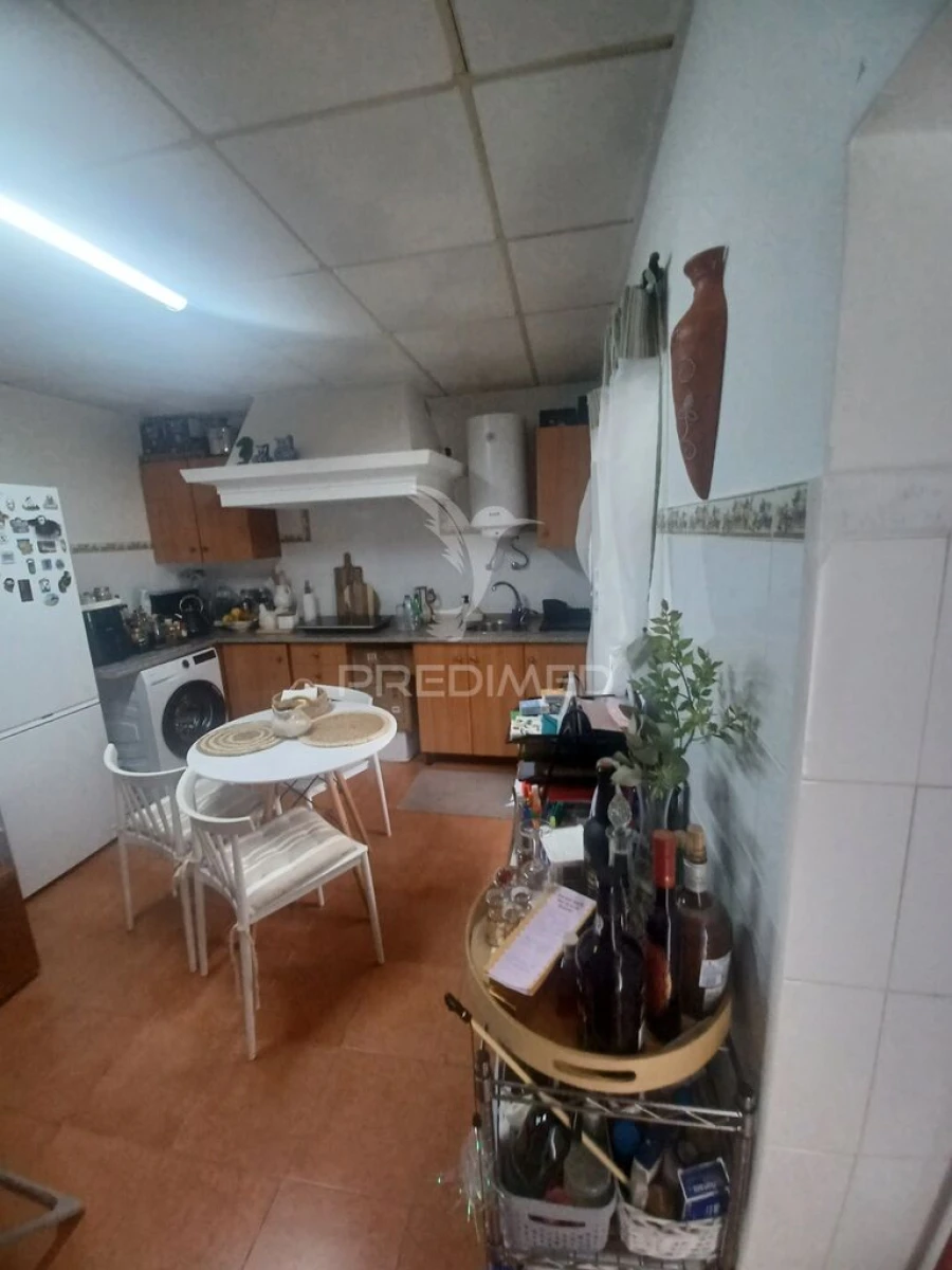 Moradia T1 para Venda em Urra Foto 2