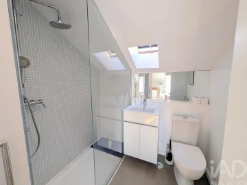 Apartamento T2 para Arrendamento em Misericórdia