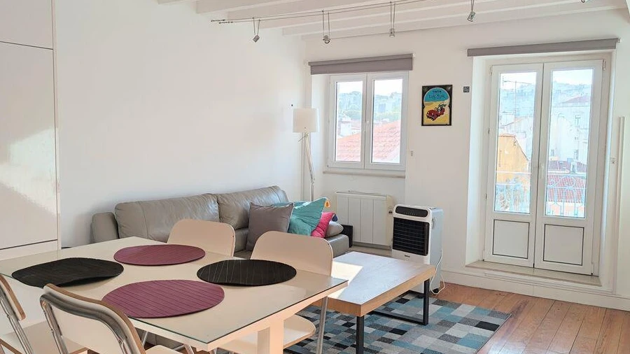 Apartamento T2 para Arrendamento em Misericórdia