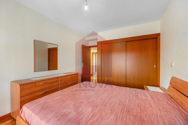 Apartamento T3 para Venda em Vila Verde e Barbudo Foto 15
