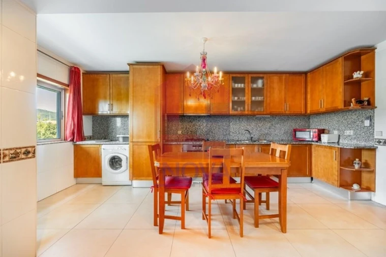 Apartamento T3 para Venda em Vila Verde e Barbudo Foto 7