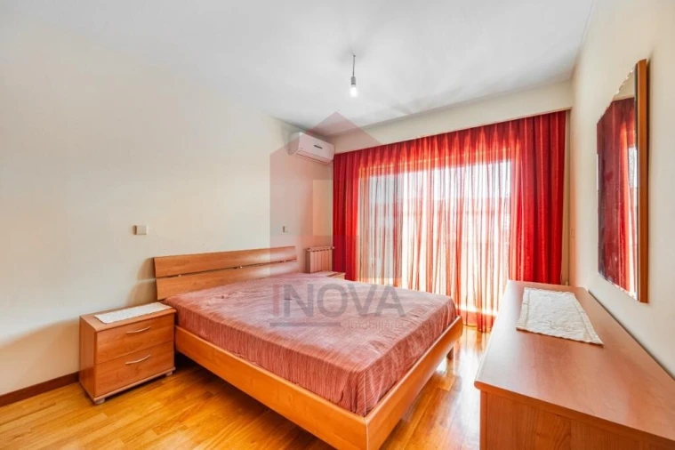 Apartamento T3 para Venda em Vila Verde e Barbudo Foto 14