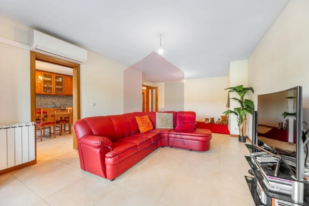 Apartamento T3 para Venda em Vila Verde e Barbudo Foto 4