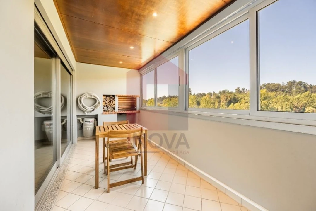 Apartamento T3 para Venda em Vila Verde e Barbudo Foto 9
