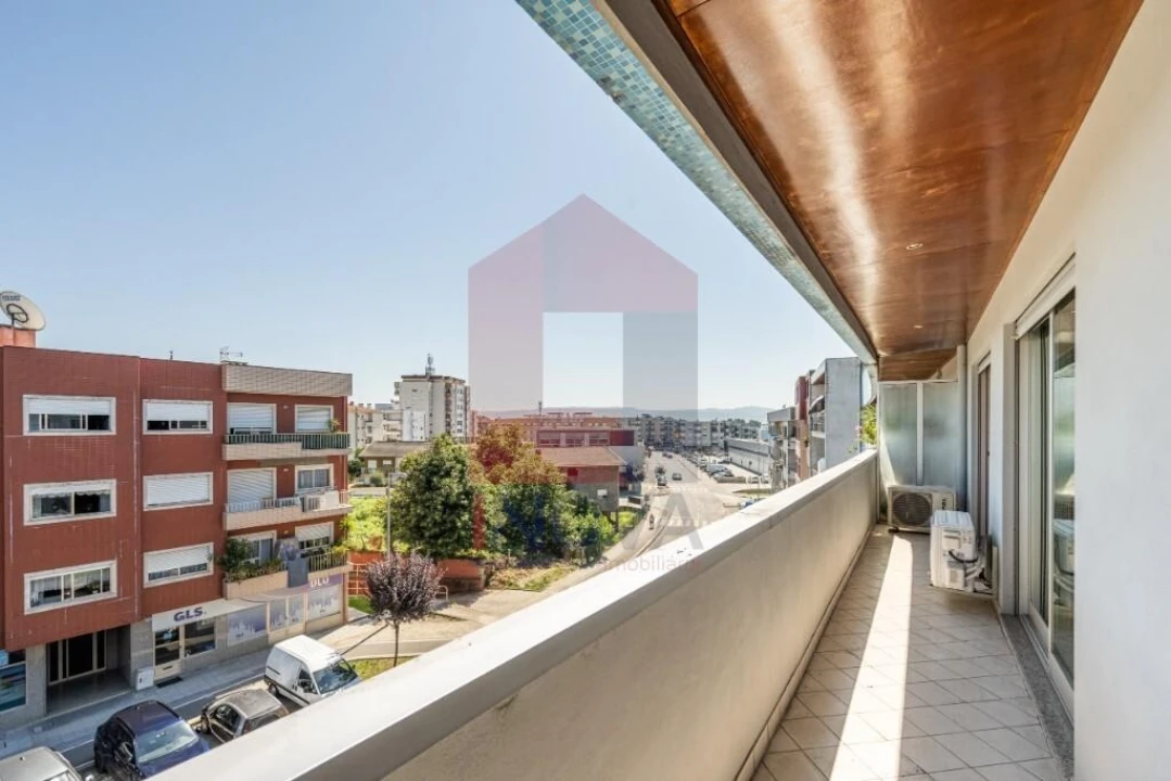 Apartamento T3 para Venda em Vila Verde e Barbudo Foto 20