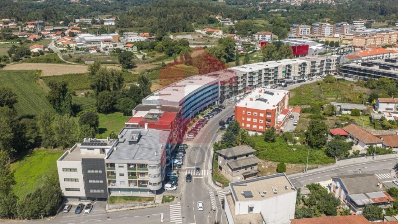 Apartamento T3 para Venda em Vila Verde e Barbudo Foto 27