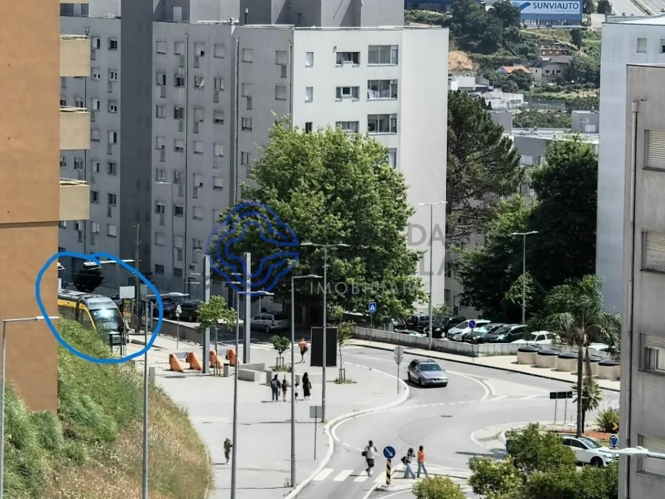 Apartamento T3 para Venda em Vilar de Andorinho Foto 9