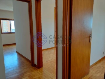 Apartamento T3 para Venda em Vilar de Andorinho