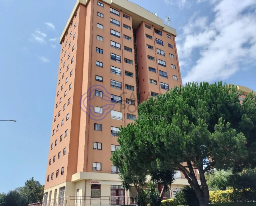 Apartamento T3 para Venda em Vilar de Andorinho Foto 29