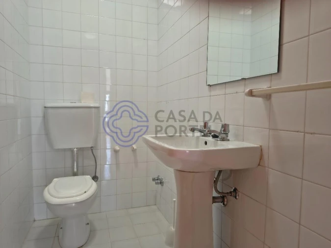 Apartamento T3 para Venda em Vilar de Andorinho Foto 18
