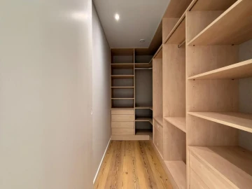 Apartamento T4 para Venda em Santo Antonio dos Olivais