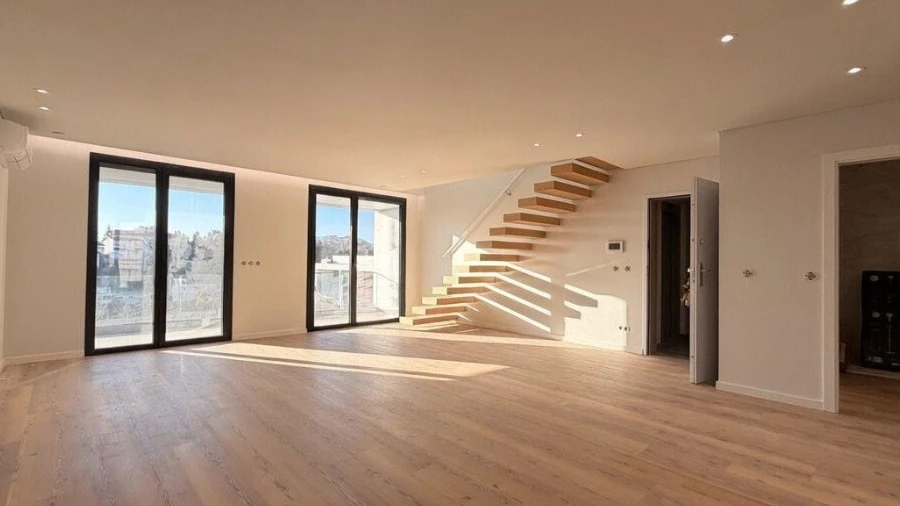 Apartamento T4 para Venda em Santo Antonio dos Olivais