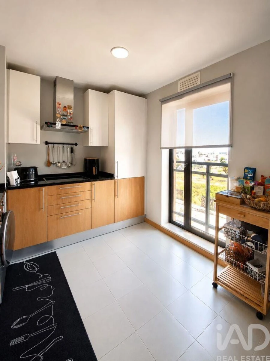 Apartamento T2 para Venda em Olhão Foto 3
