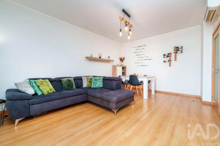 Apartamento T2 para Venda em Olhão Foto 13