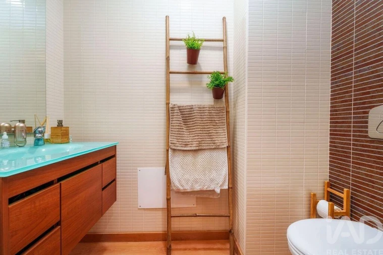 Apartamento T2 para Venda em Olhão Foto 30