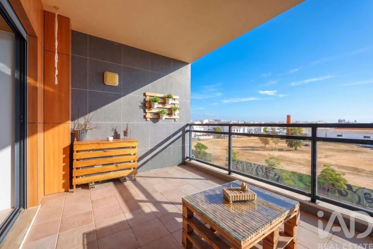 Apartamento T2 para Venda em Olhão Foto 16