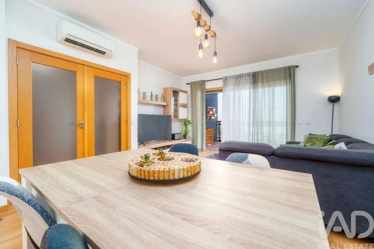 Apartamento T2 para Venda em Olhão Foto 8