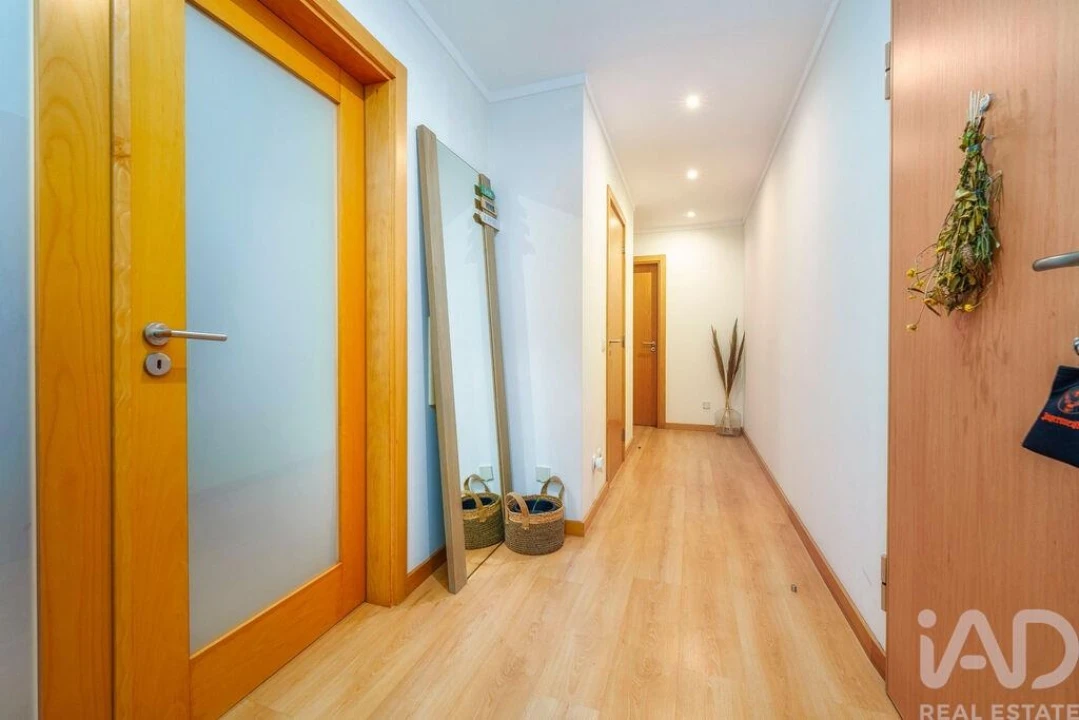 Apartamento T2 para Venda em Olhão Foto 29