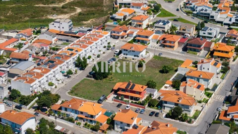 Terreno para Venda em Tamel (São Verissimo)