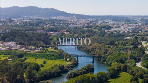Terreno para Venda em Tamel (São Verissimo)