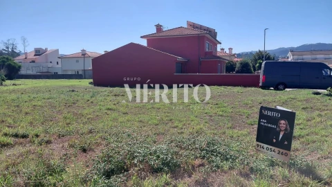 Terreno para Venda em Tamel (São Verissimo)