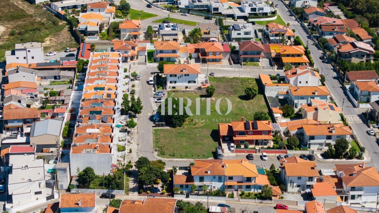 Terreno para Venda em Tamel (São Verissimo) Foto 8