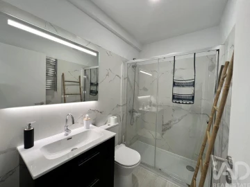 Apartamento T2 para Venda em Sesimbra (Santiago)