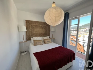 Apartamento T2 para Venda em Sesimbra (Santiago)