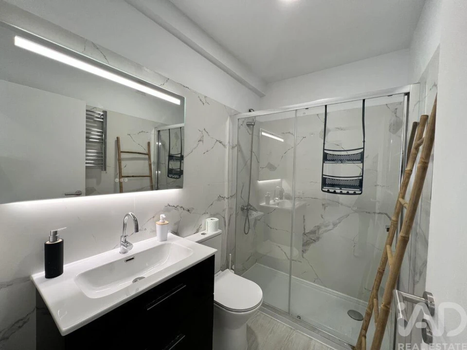 Apartamento T2 para Venda em Sesimbra (Santiago) Foto 25