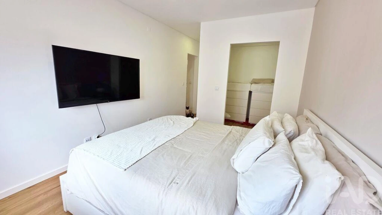 Apartamento T2 para Venda em Cadaval e Pêro Moniz Foto 24