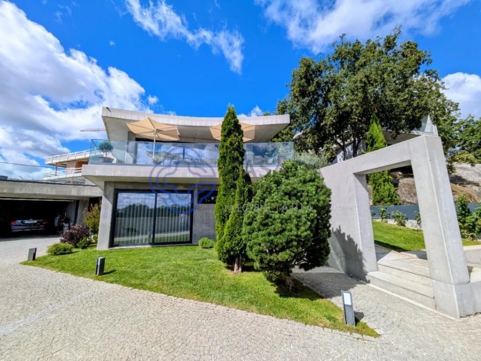 Moradia T3 para Venda em Viseu Foto 18