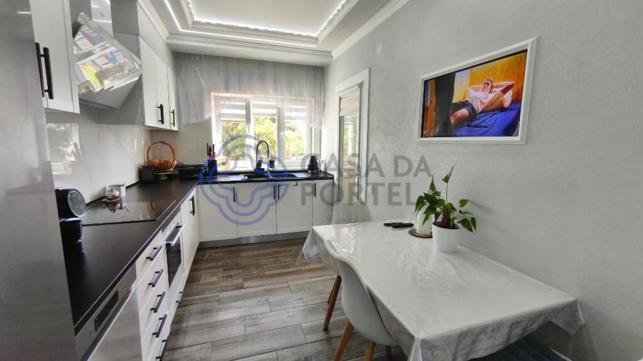 Apartamento T2 para Venda em Albufeira e Olhos de Água Foto 13