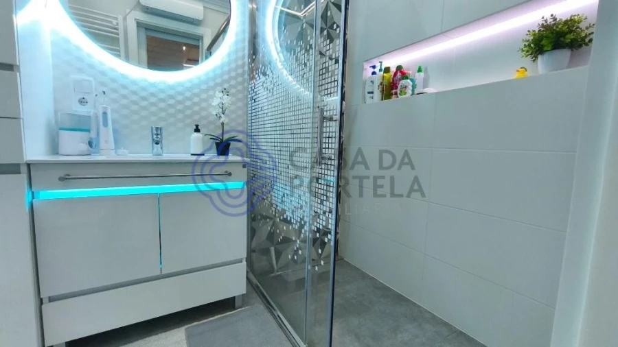 Apartamento T2 para Venda em Albufeira e Olhos de Água Foto 41