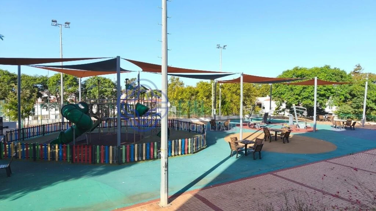 Apartamento T2 para Venda em Albufeira e Olhos de Água Foto 20