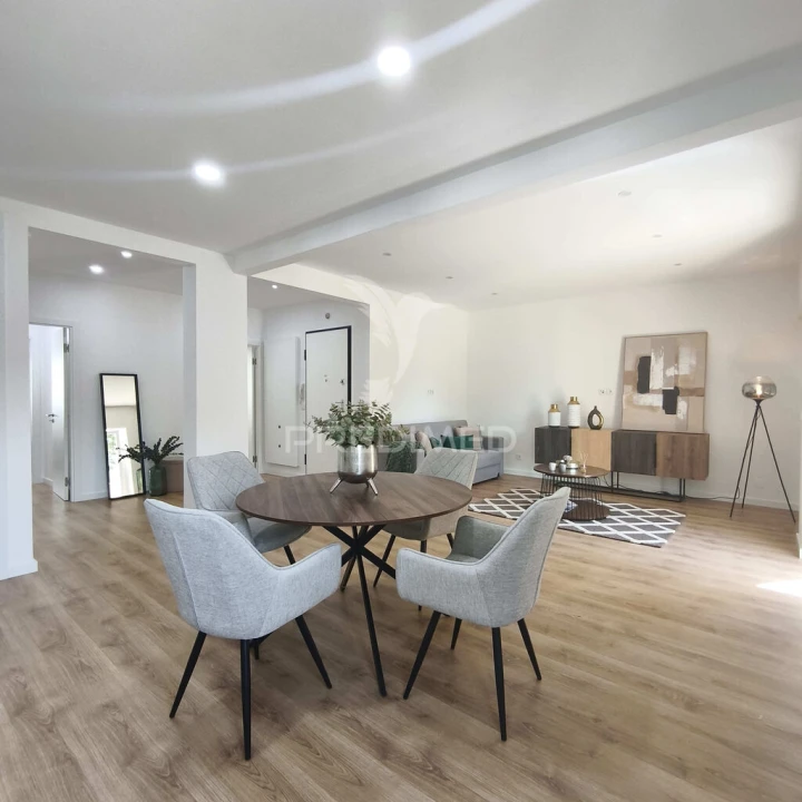 Apartamento T3 para Venda em Benfica Foto 11