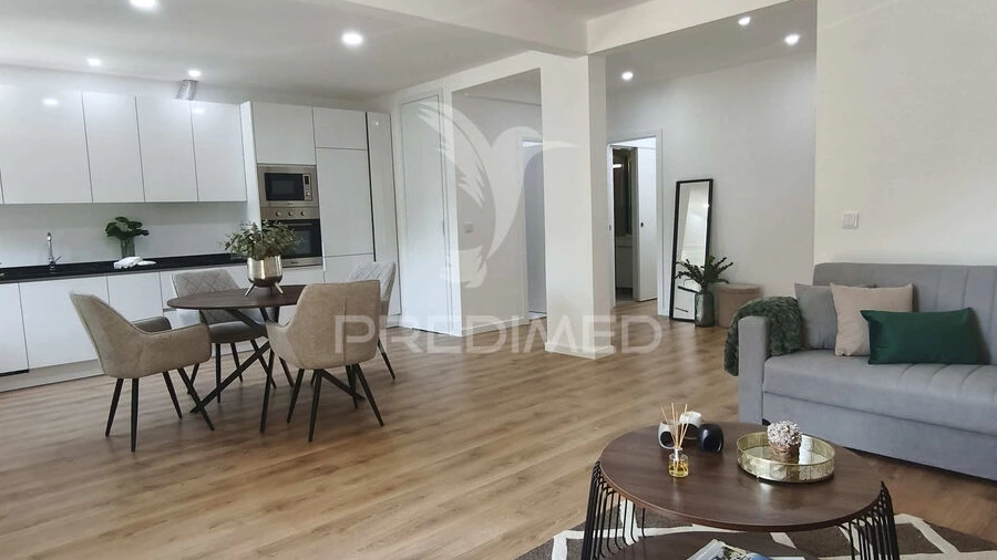 Apartamento T3 para Venda em Benfica