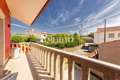 Moradia T3 para Venda em Galegos (Santa Maria)