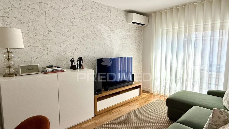 Apartamento T2 para Venda em São Domingos de Benfica