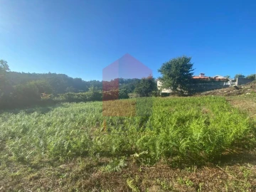 Terreno para Venda em Aboim da Nóbrega e Gondomar