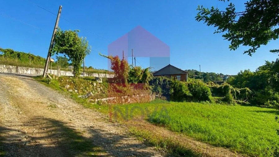 Terreno para Venda em Aboim da Nóbrega e Gondomar