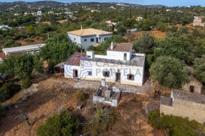 Moradia T3 para Venda em Faro (Sé e São Pedro)